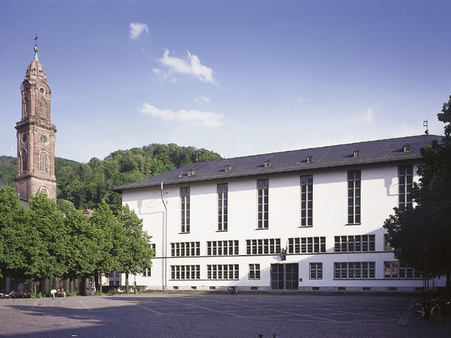 Building of the New University